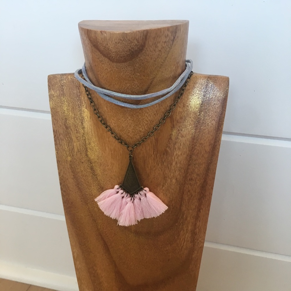 Gorgeous, unique handmade necklace. Perfect gift!